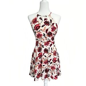 Express Fit-and-Flare A-Line Floral Halter Dress – Size 2
Soft & Silky